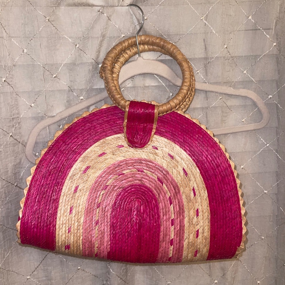 Vintage Boho Woven Straw Purse Pink Natural Half-Moon‎ Tote Circle Handle